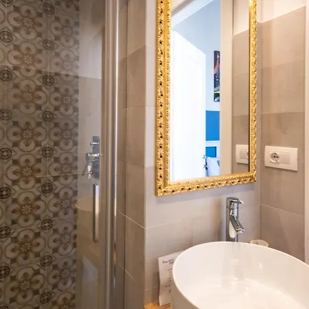 Πανσιόν Decumano 43